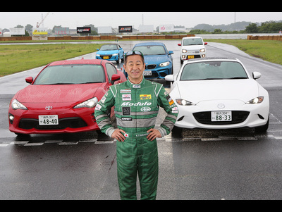 土屋圭市が2ペダルスポーツカーを斬る！ Drift King Tsuchiya Keiichi two pedal AT circuit test