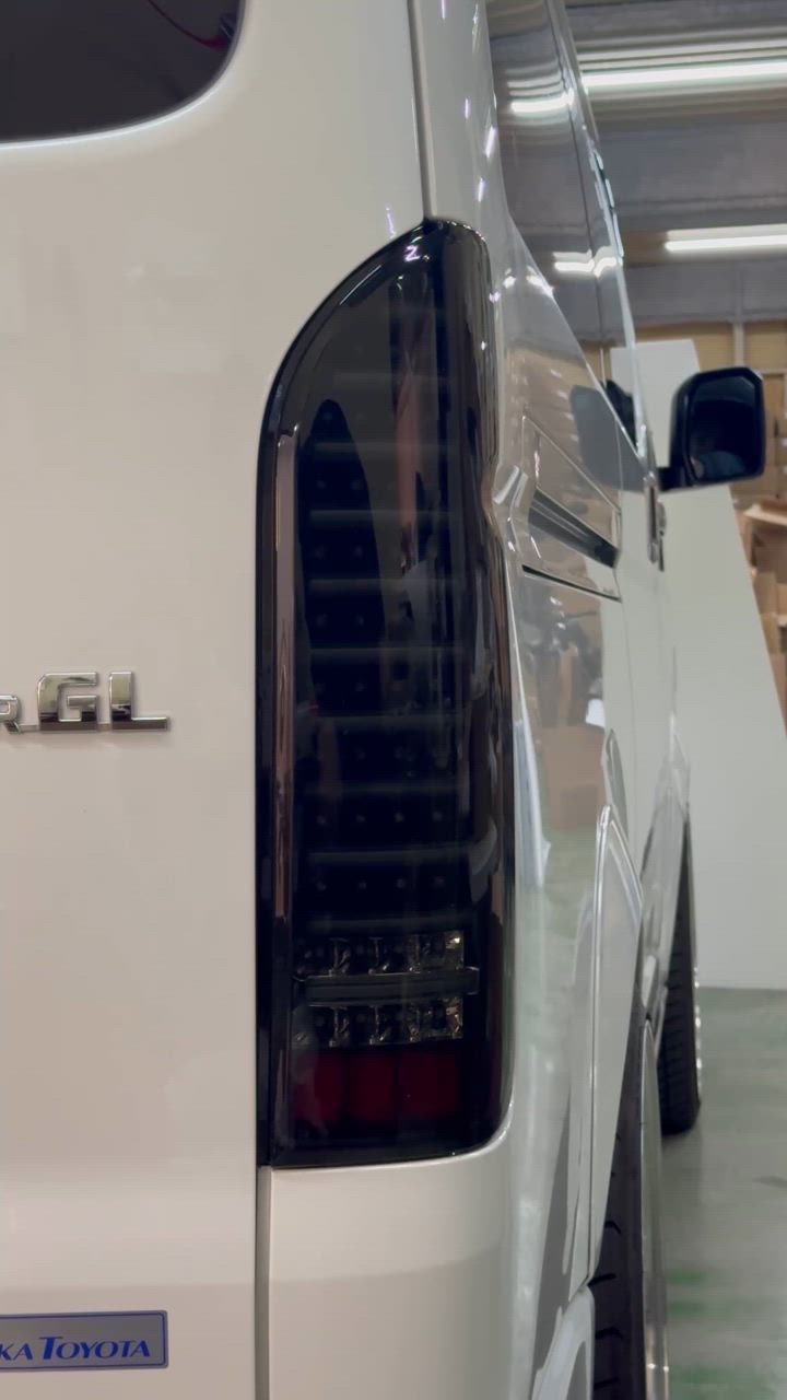 ★新品即納 200系　ハイエース　テールランプ　ハイエースワゴン　ハイエースバン 楽天市場】200系 ハイエース テールランプ 純正タイプ 左右