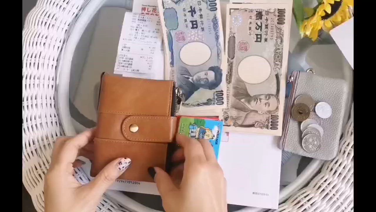 セリーヌ　二つ折り長財布 CELINE - CELINE 二つ折り財布 がま口 ブラック ガンチーニ