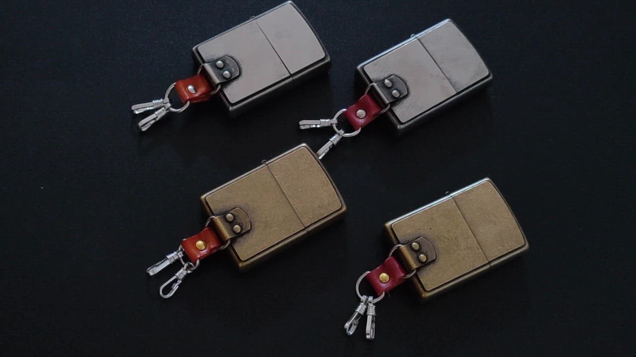 ZIPPO ZIPPOライター 銀バレルメタル×黒レザー キーホルダー