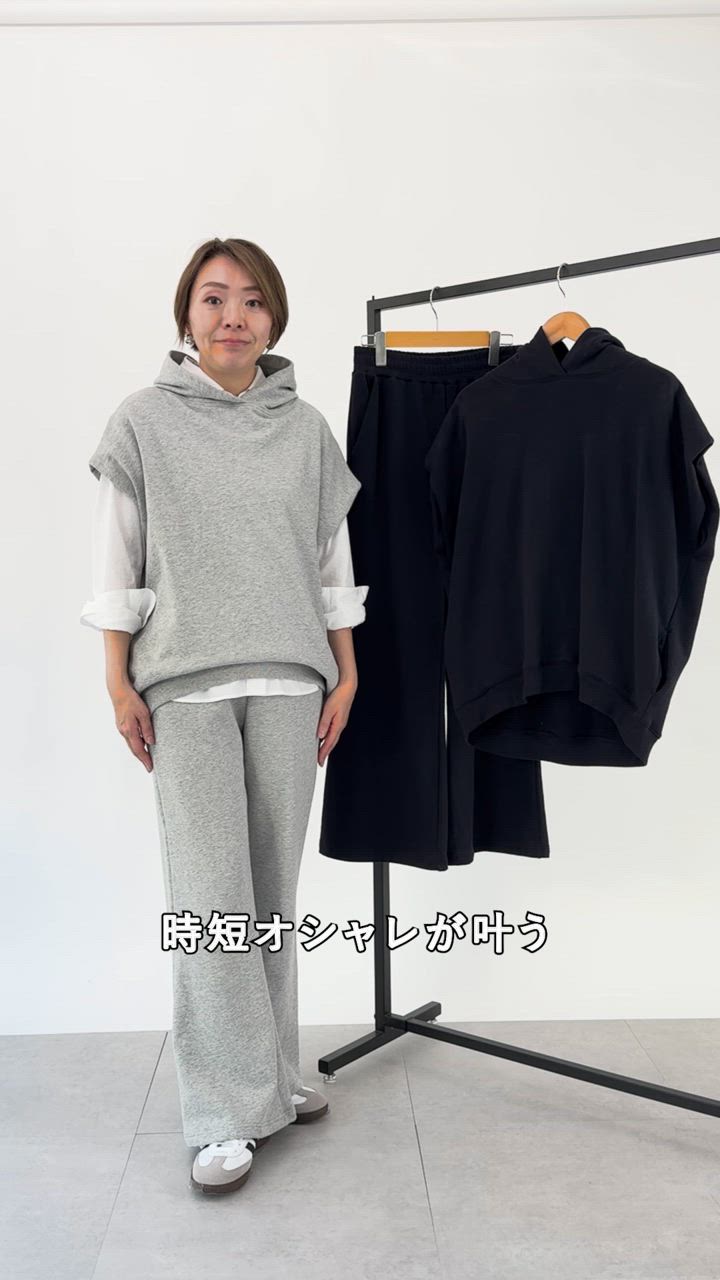 美品　CHANEL シャネル 上下 セットアップ　ジャージ　レディース シャネル ジャージ スウェット 上下セット パーカー chanel