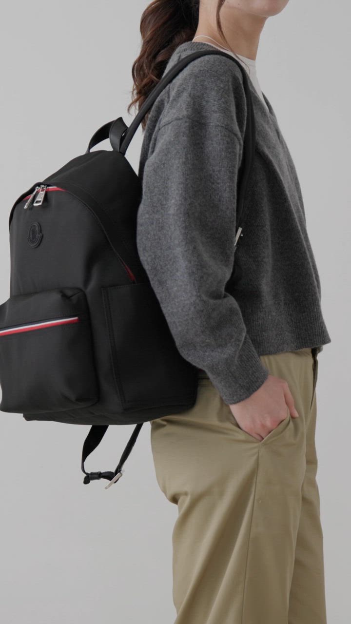 MONCLER モンクレール リュック ブラック New Pierrickバックパック : バッグ&スモール