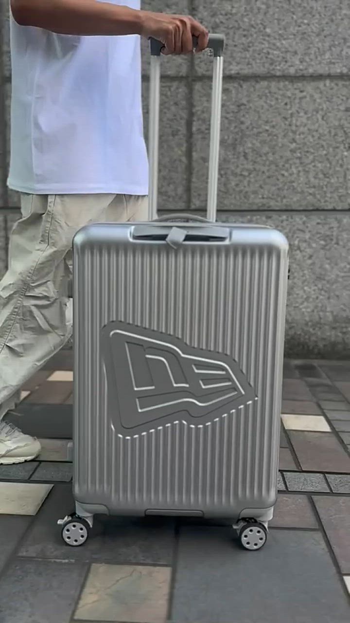 NEW ERA ニューエラ キャリーケース 60-66L MEDIUM シルバー