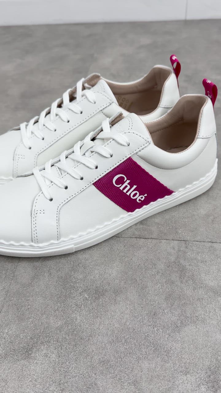 おすすめ☆ChloeChloeロゴプリントロートップスニーカー chl22u108z4-90u.jpg