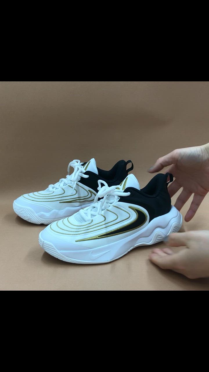 mizuno バッシュ(ミズノ/MIZUNO ) - フリマアプリ&サイト
