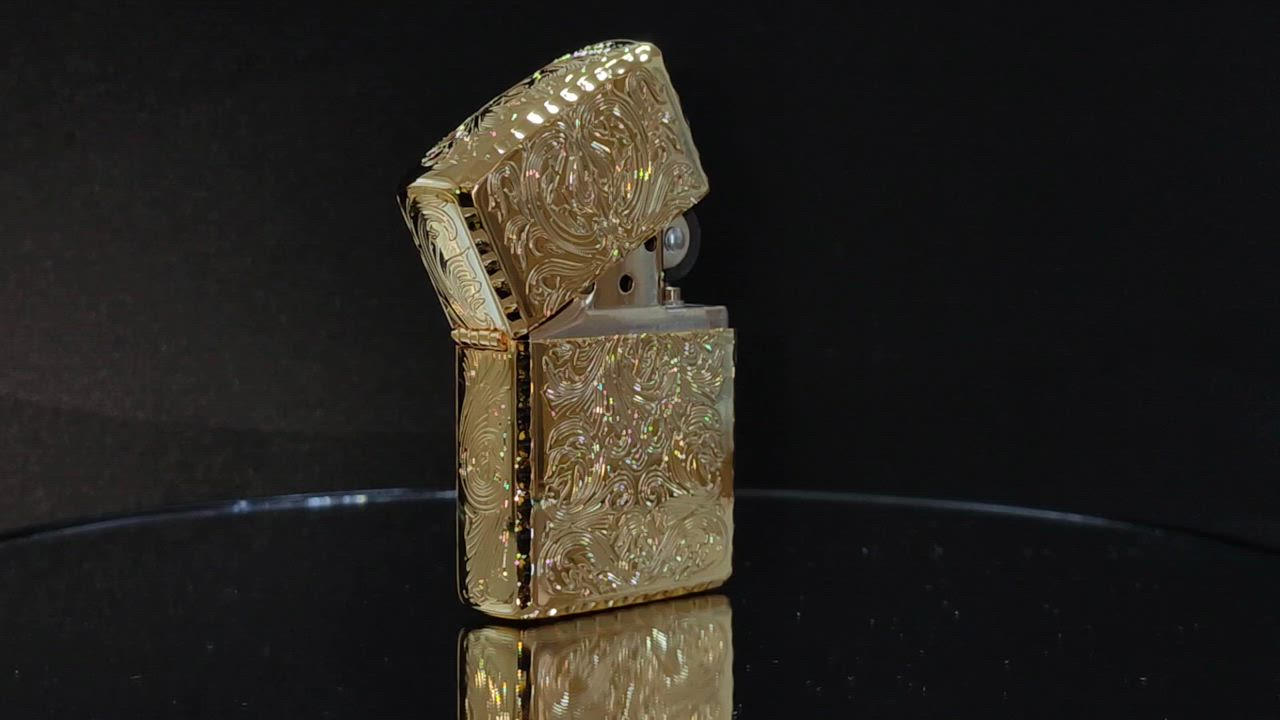 5面手彫りのアメリカ製ZIPPO ライター　真鍮に銀 ZIPPO アーマー 5面繊細彫刻 アラベスク ジッポ ライター 中世