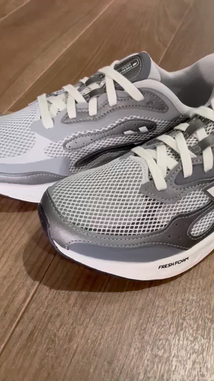 NEW BALANCE FRESH FORM ニューバランス フレッシュフォーム ニューバランスのフレッシュフォームで、もっと楽に、もっと快適