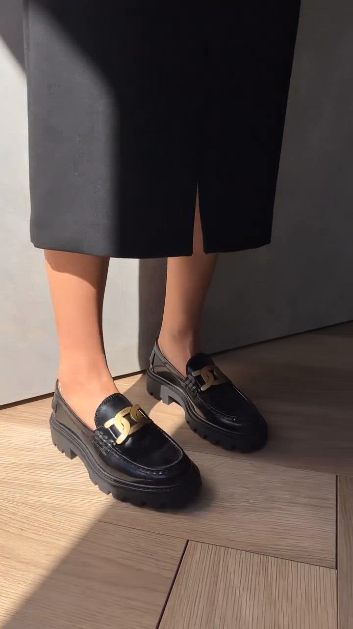 極美品✨ トッズ ローファー ロゴ型押し ネイビー 【35】 フラット TOD'S TODS トッズ ローファー XXW80C0DI80OMR レディース