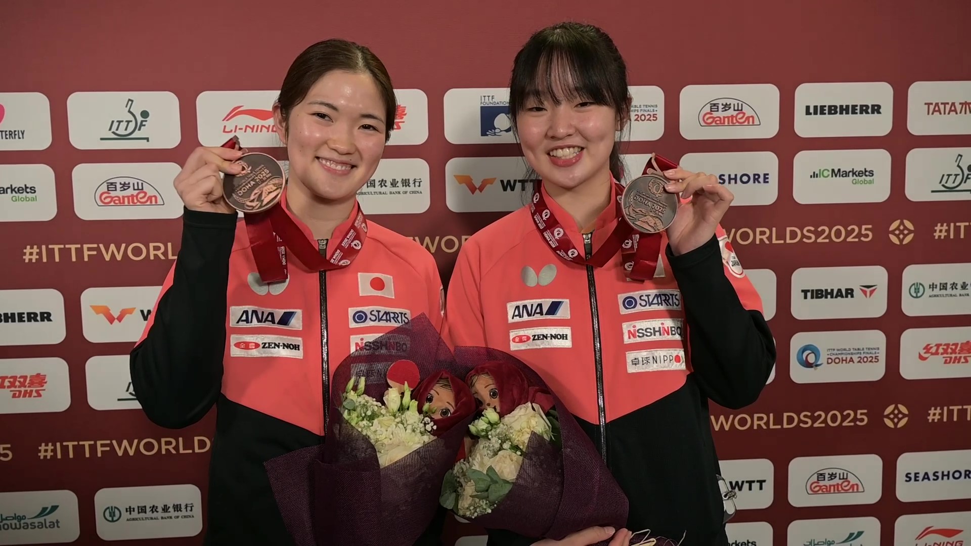 【世界卓球】女子ダブルス銅メダル獲得の張本美和・木原美悠ペア、「連日、夜遅くまで応援ありがとうございました！」