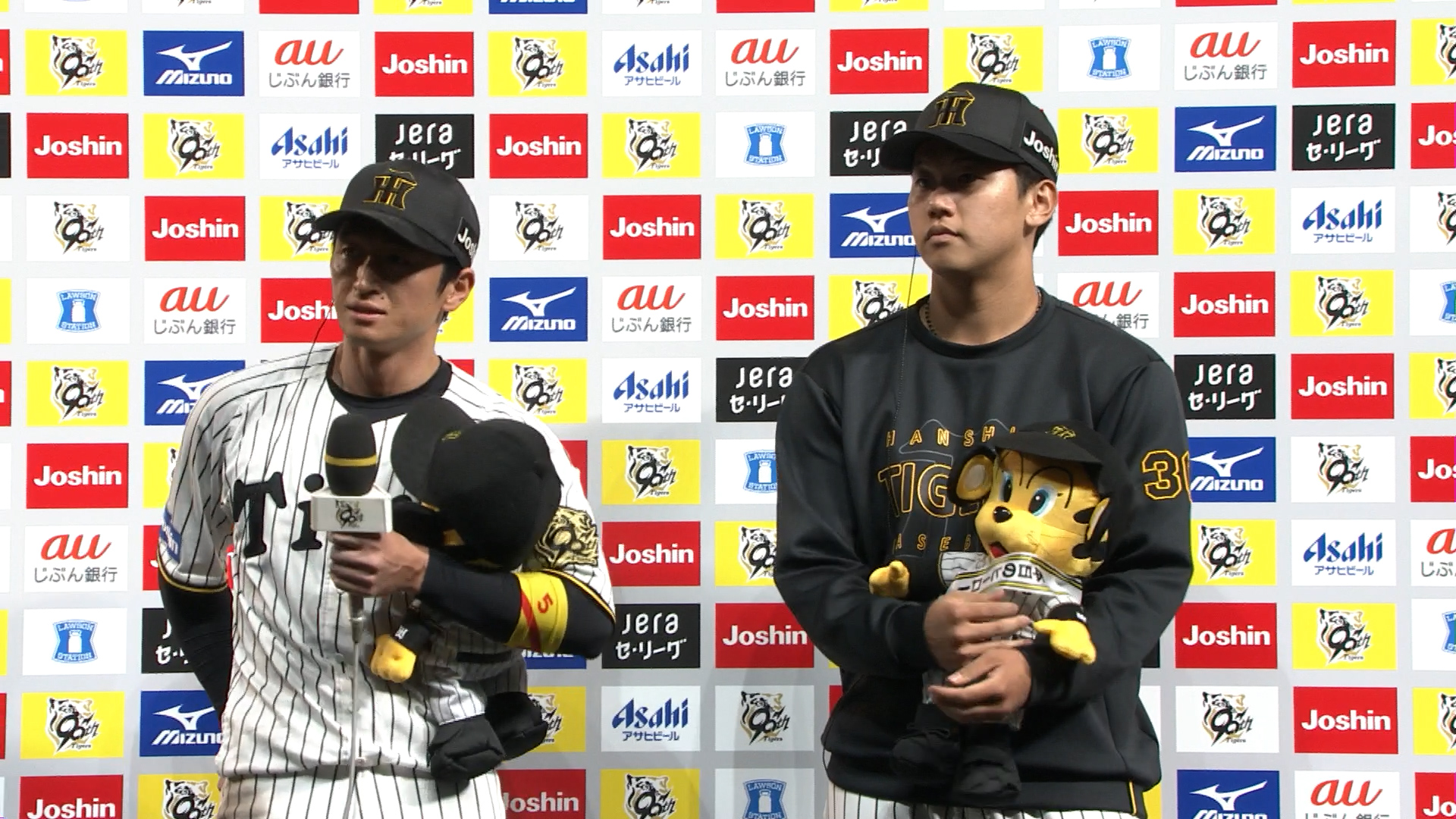 阪神 vs DeNA チケット 2025年5月28日(水)　子園　大人3枚ライト 阪神 vs DeNA 2025年5月28日 試合チケット