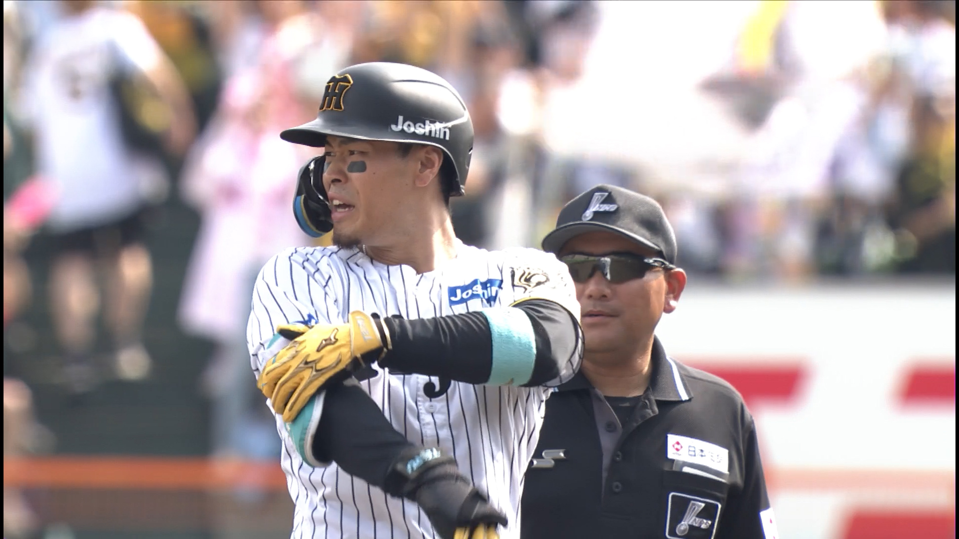 【4回裏】佐藤輝 レフトへツーベース!! エラーでランナーが還る!! チーム初ヒットが得点に結びついた!! 2025/06/22 T-H