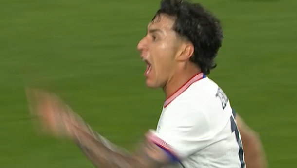 日本代表、先制許す！センデハスの見事なシュートに長友も天をあおぐ【日本代表アメリカ戦ライブ配信中】