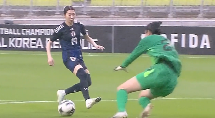 なでしこ、右サイドの連携からゴールに迫る！東アジアE-1サッカー選手権2025 日本対中国