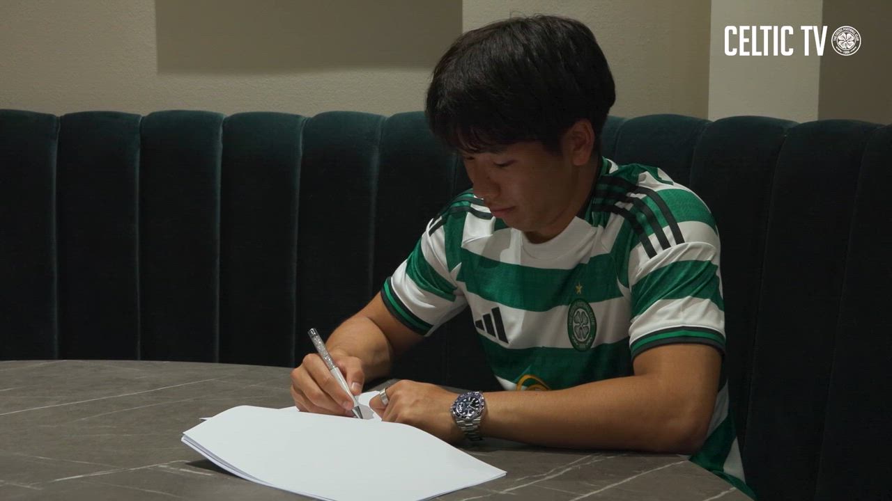 セルティックFCに加入した山田新の初インタビュー