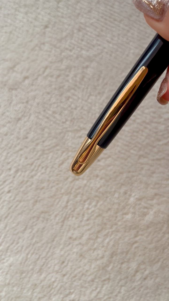 パイロット万年筆 キャップレス 18K 中字 黒軸 FC-15SR-BM 新品