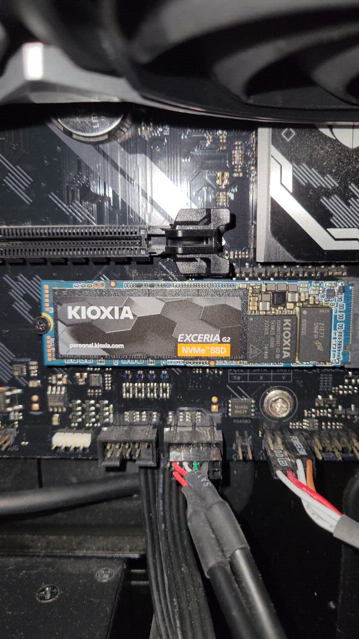 KIOXIA SSD-CK1.0N3G2/J [M.2 NVMe 内蔵SSD / 1TB PCIe Gen3x4