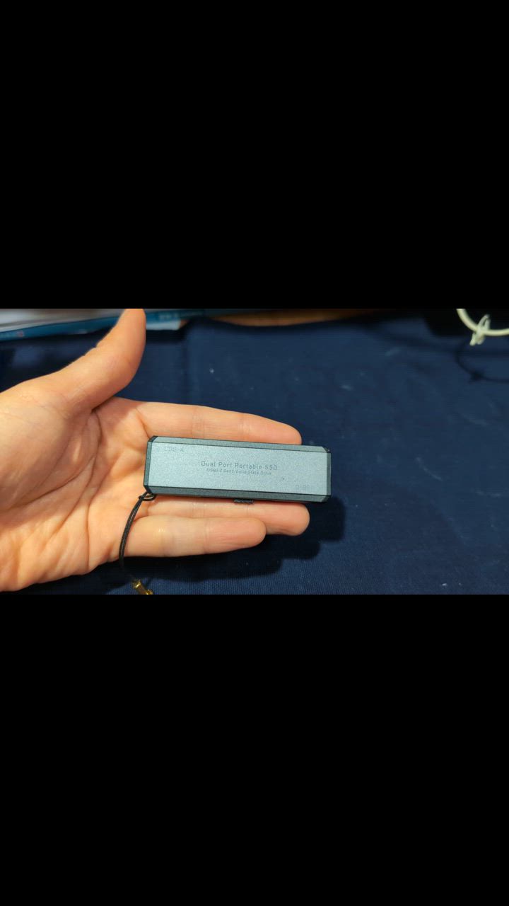 1件目のレビュー動画のサムネイル | 0
