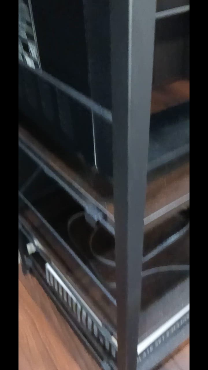 全体のレビュー動画のサムネイル | 0