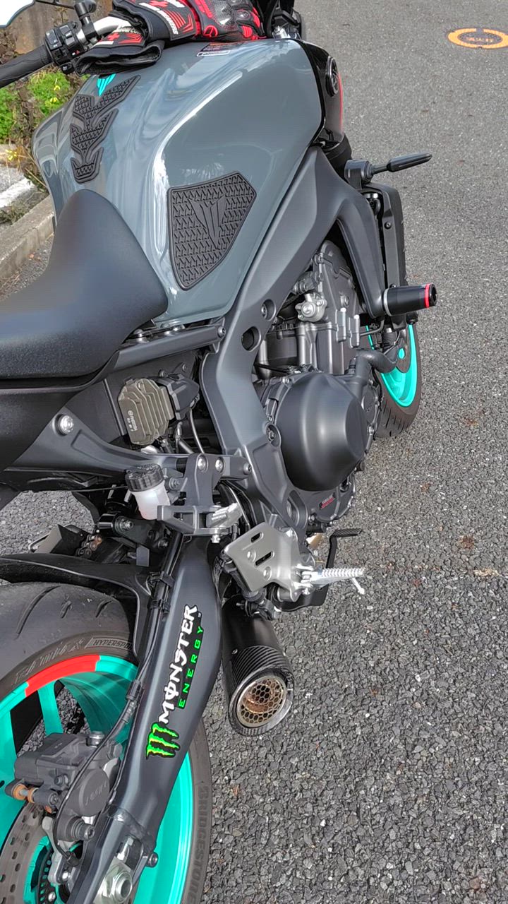 MIVV XM5 2022年mt-09 RN-69Jで使用 Mivv Complete full exhaust X-M5 Black Inox black for YAMAHA