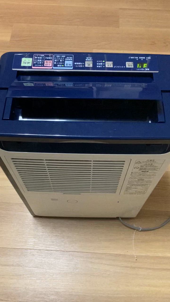 お得超激得コロナ除湿機美品CORONA CD-H1816 衣類乾燥機　洗濯乾燥ドライ冬 除湿機・乾燥機