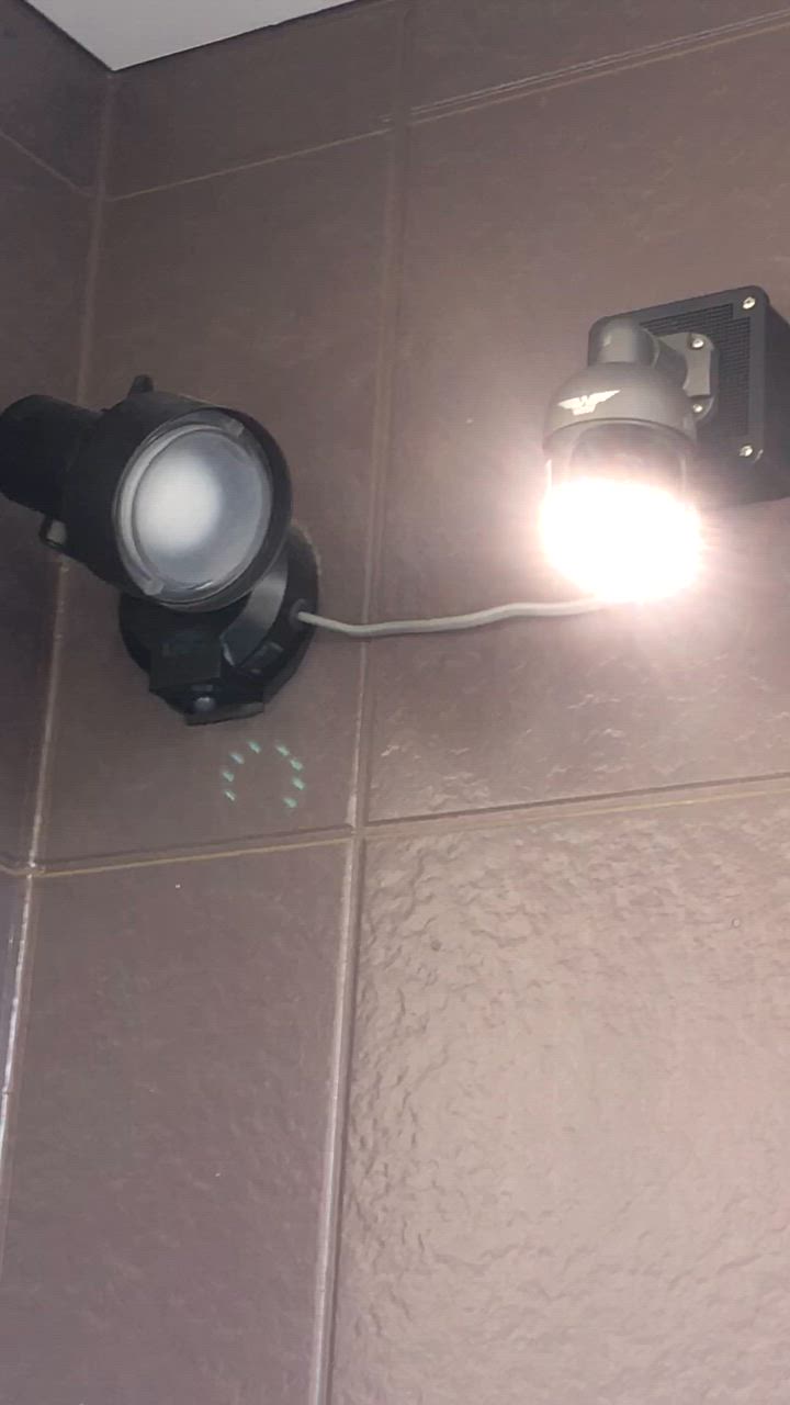 未来工業 PV4B-ANF1K 露出用四角ボックス(取付自在蓋 未来工業 PV4B-ANF1K 露出用四角ボックス(取付自在蓋