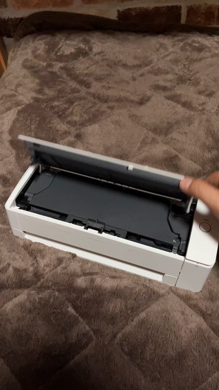 1件目のレビュー動画のサムネイル | 0