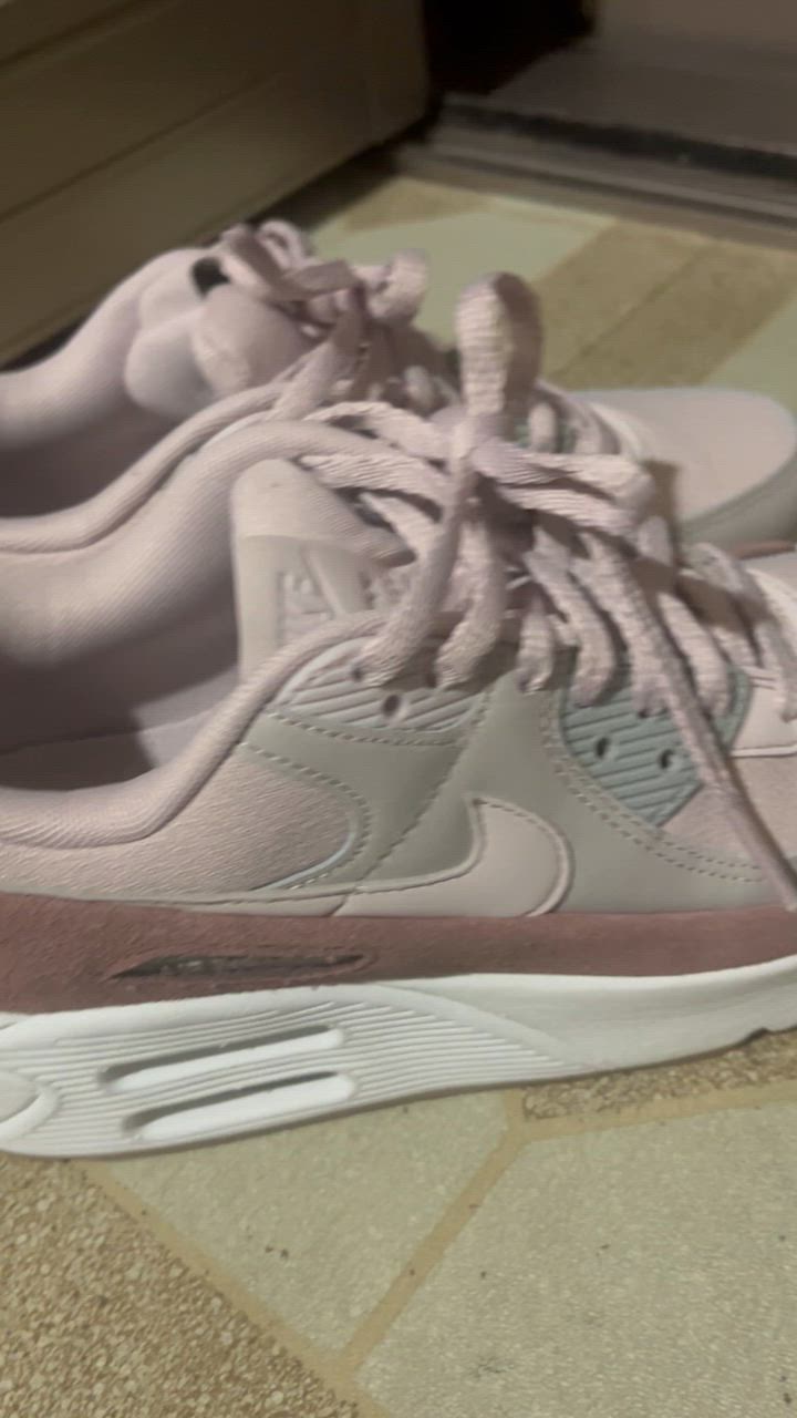 NIKE エアマックス90LV8 厚底 NIKE公式】ナイキ エア マックス 90 LV8 ウィメンズシューズ