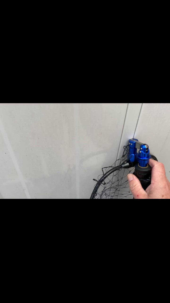 1件目のレビュー動画のサムネイル | 0