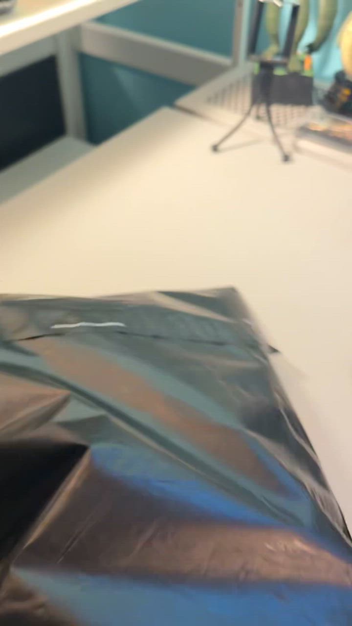 1件目のレビュー動画のサムネイル | 0