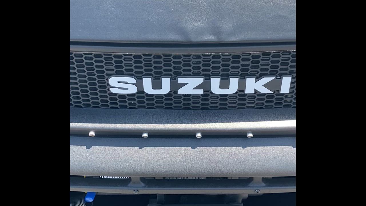 スズキ純正 フロント エンブレム ナット付 ジムニー JA11 1型