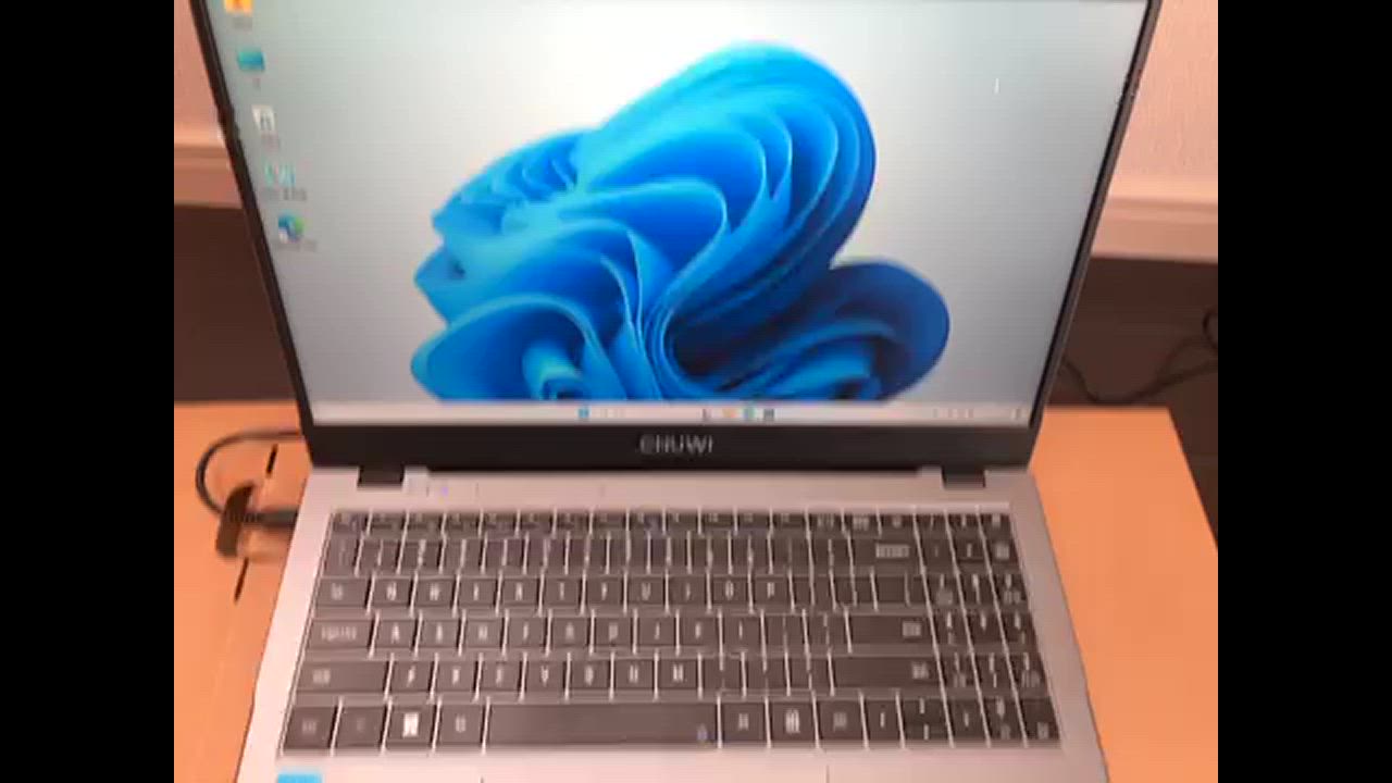 全体のレビュー動画のサムネイル | 1
