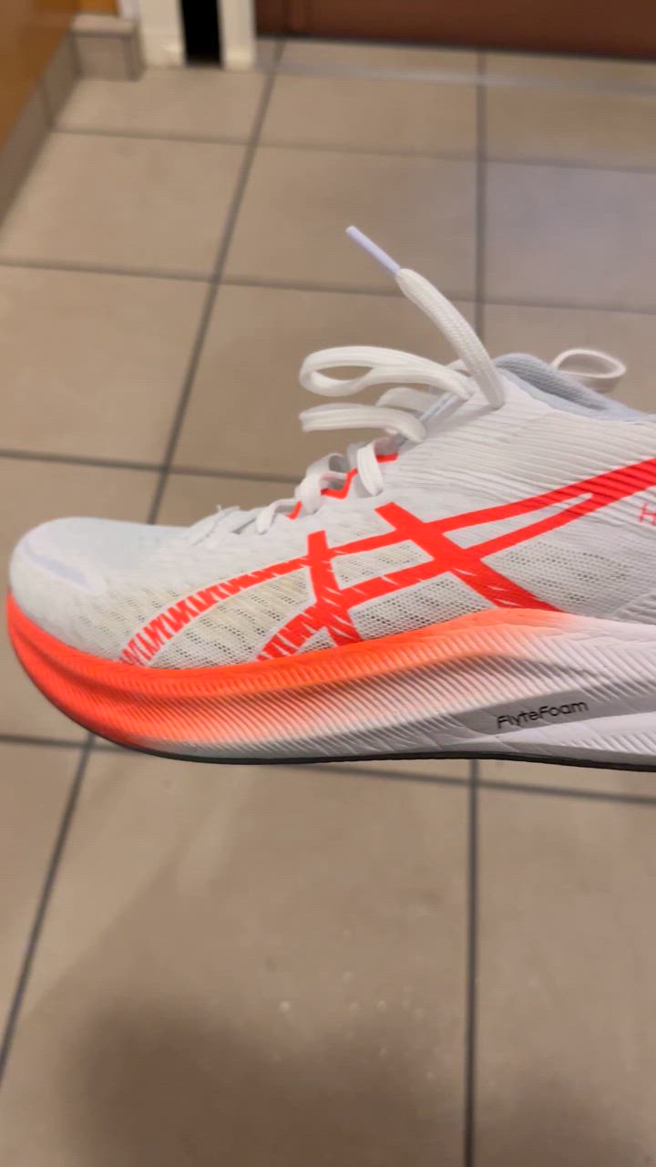 asics トレーニングシューズ スパイス　ホワイト/レッド Amazon.co.jp: アシックス（ASICS） ランニングシューズ