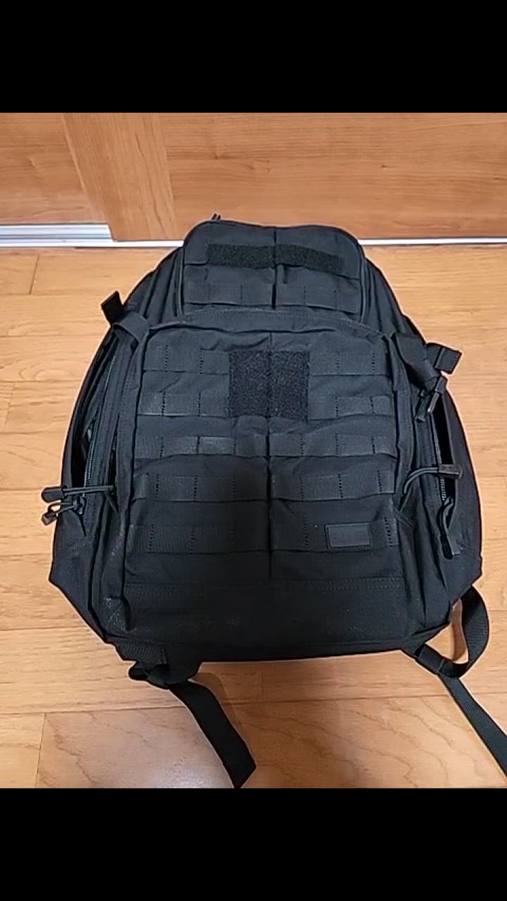 米軍5.11/ファイブイレブンタクティカル/バックパック37㍑軍用/RUSH24 Amazon.co.jp: [ファイブイレブン] 【新型】 軍用 5.11