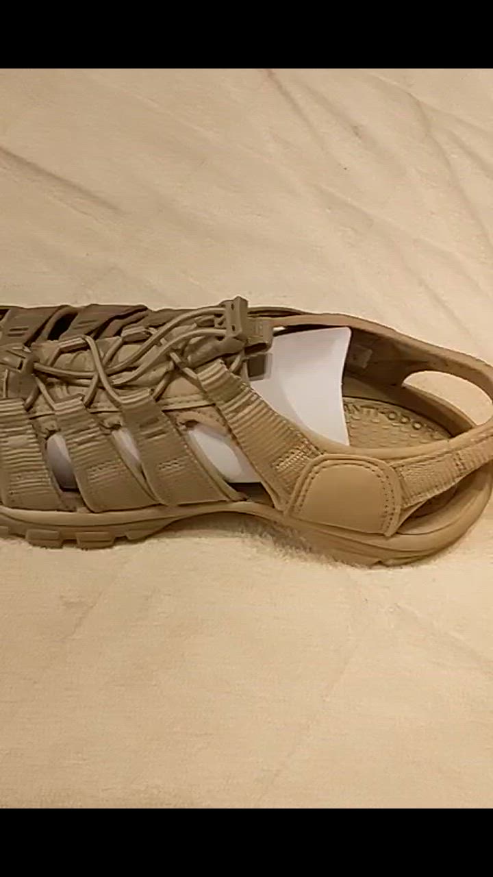 KEEN NEWPORT H2 スポーツサンダル US 7 ベージュ 箱付き KEEN NEWPORT H2 スポーツサンダル US 7 ベージュ 箱付き