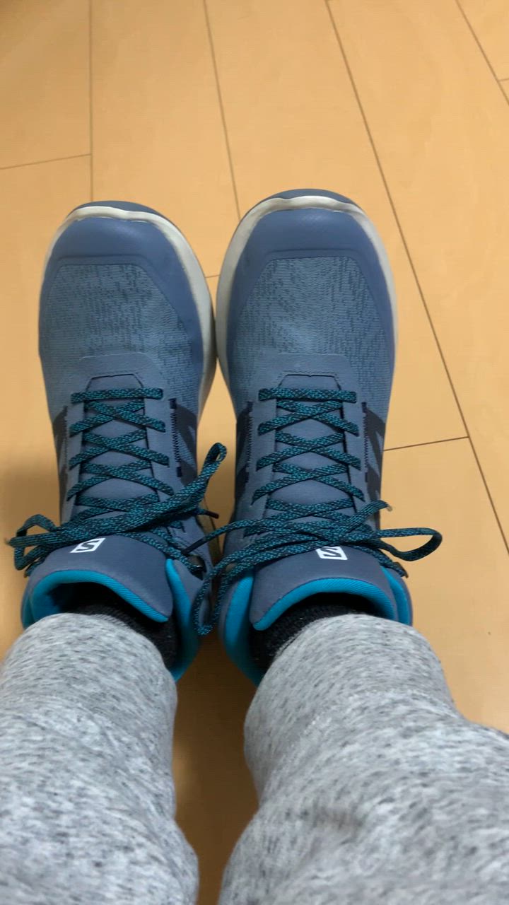 SALOMON サロモン トレッキングシューズ ゴアテックス ミッド