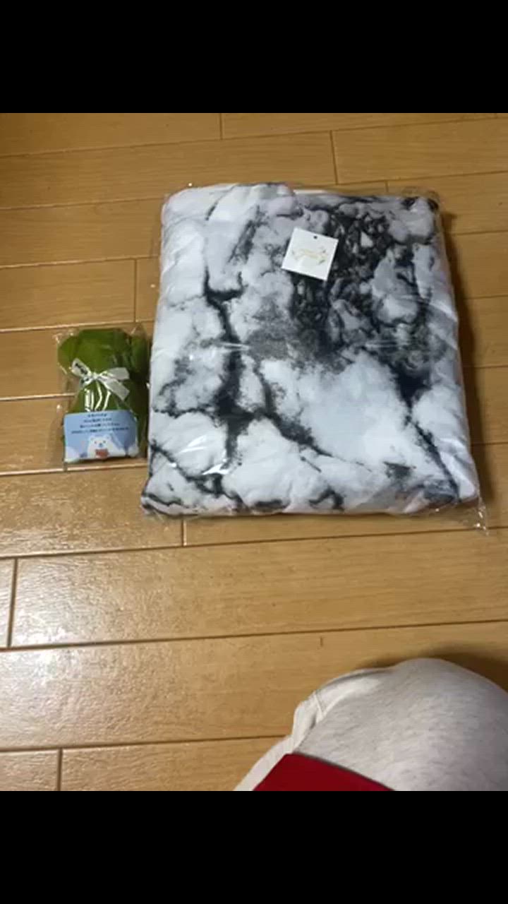 全体のレビュー動画のサムネイル | 10