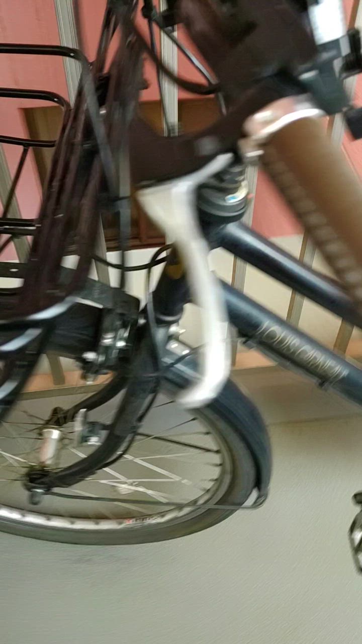 ほぼ新品　自転車　オフィスプレスコミューター　前カゴ、バックミラーその他付属 あさひ（自転車） 「送料無料」「あさひ」オフィスプレス