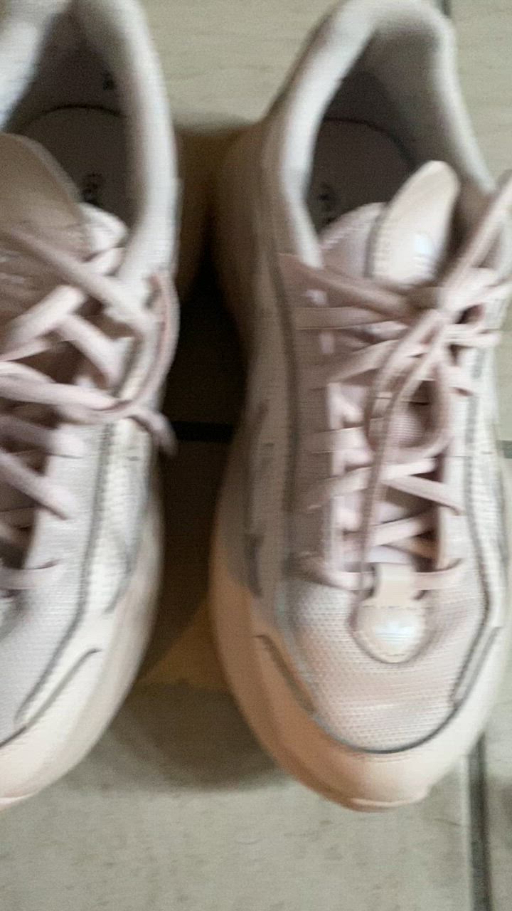 adidas スニーカー オズガイア / Ozgaia 厚底スニーカー