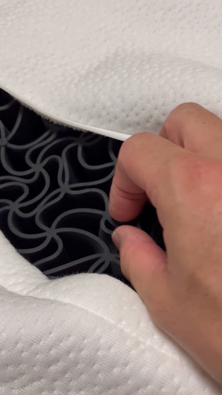全体のレビュー動画のサムネイル | 0