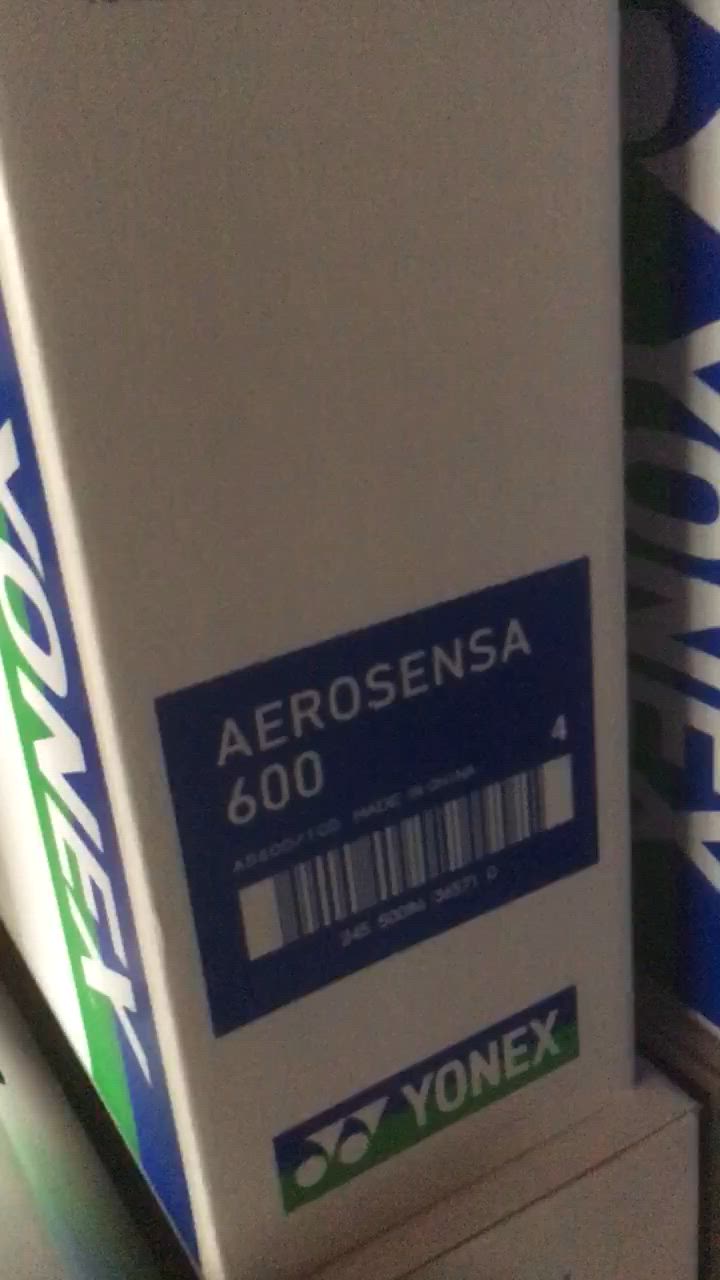 YONEX - ヨネックス　エアロセンサ600 4番　1箱 YONEX ヨネックス バドミントンシャトル エアロセンサ600 AS600