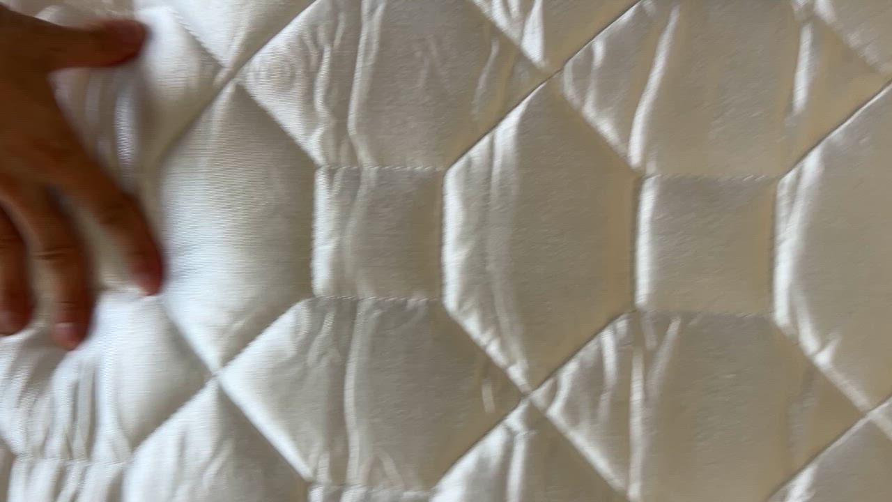 全体のレビュー動画のサムネイル | 1