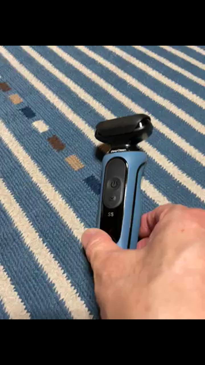 BRAUN メンズシェーバー 電気シェーバー 3枚刃 Series5 ブラウン BRAUN メンズシェーバー 電気シェーバー 3枚刃 Series5 ブラウン