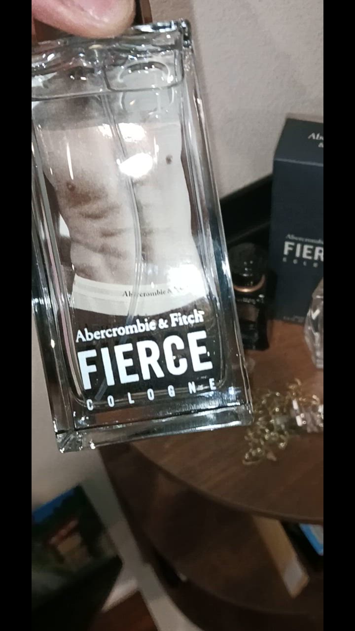 Abercrombie&Fitch アバクロンビー＆フィッチ フィアース