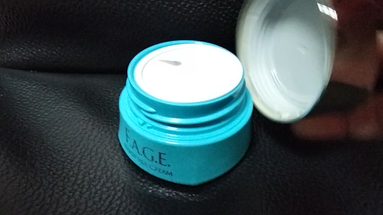 F.A.G.E. サントリー 公式 エファージュ モイストベール