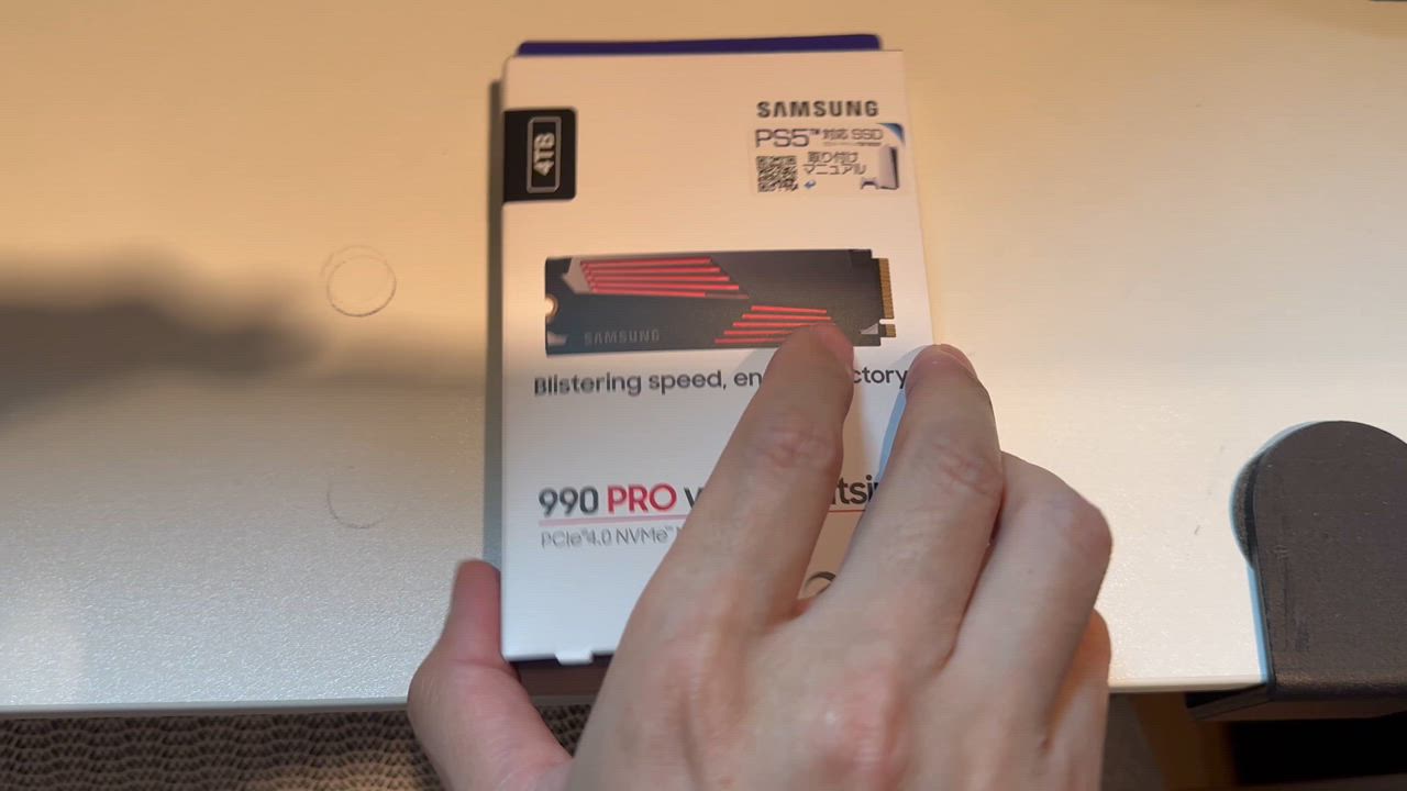 1件目のレビュー動画のサムネイル | 0