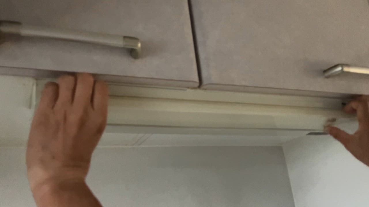 全体のレビュー動画のサムネイル | 0