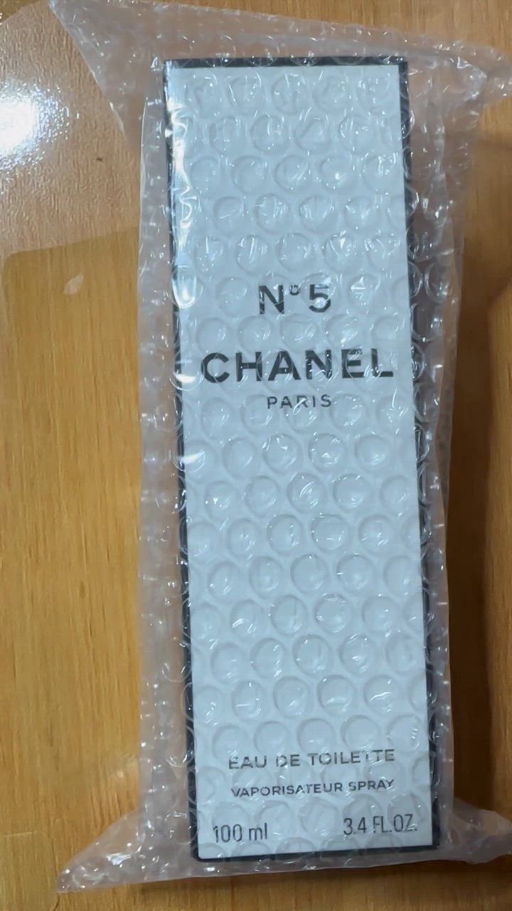 CHANEL シャネル No5 EDT SP 100ml New No.5 デザインが異なる