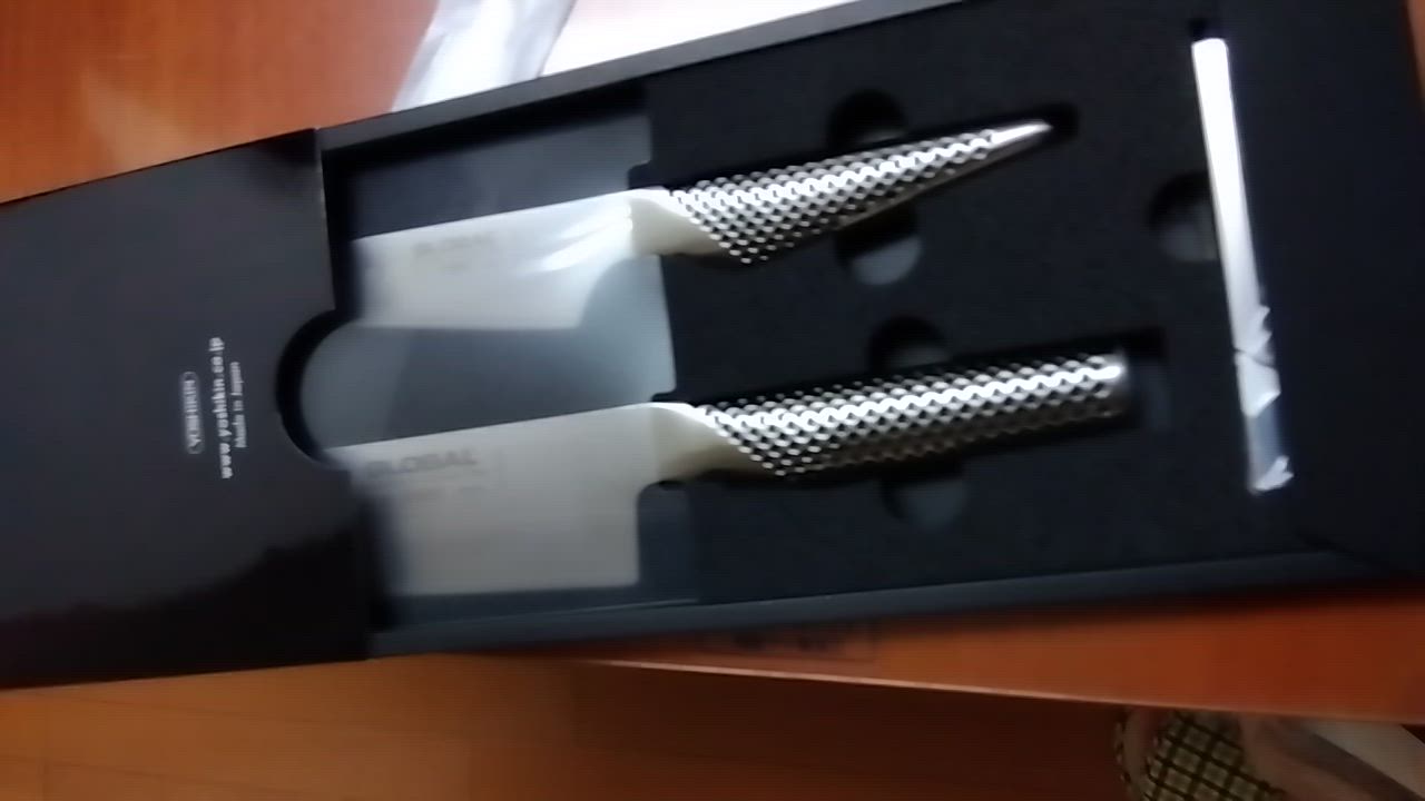 全体のレビュー動画のサムネイル | 1