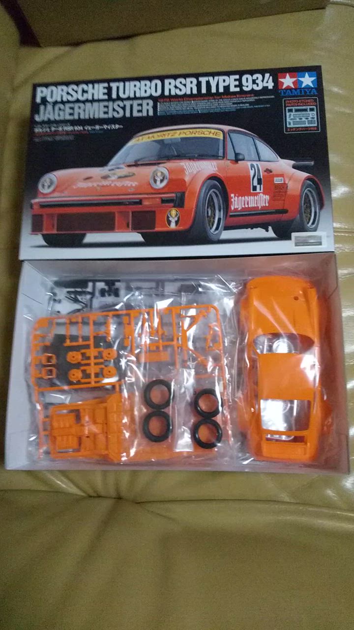 タミヤ 1/24 スポーツカーシリーズ No.328 ポルシェ ターボ RSR