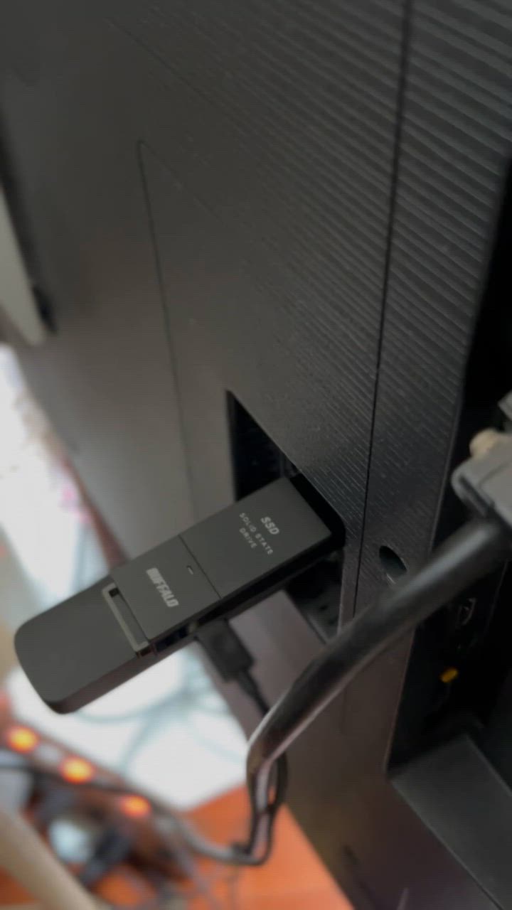 1件目のレビュー動画のサムネイル | 0